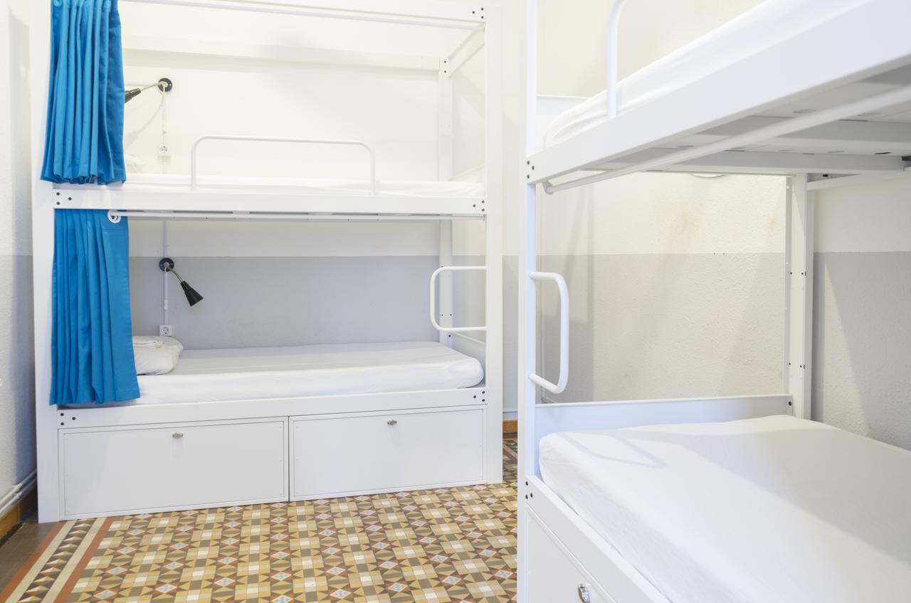 Soul Backpackers Barcelona Hostel Bagian luar foto