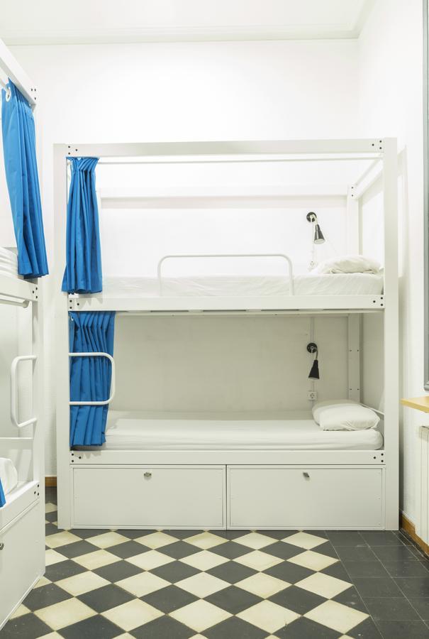 Soul Backpackers Barcelona Hostel Bagian luar foto